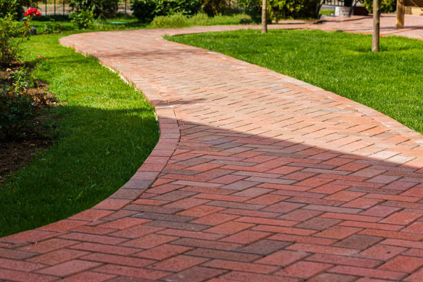 Best Local Driveway Pavers  in Lake Tapps, WA